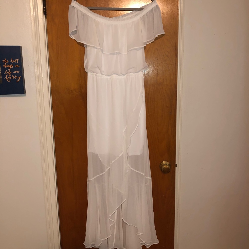White Asymmetrical Express Sun Dress - Picture 1 of 6